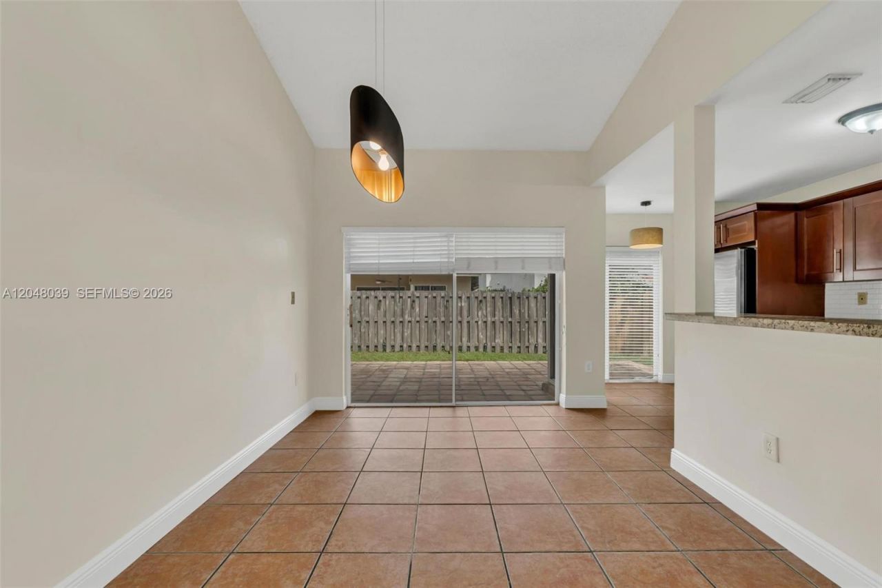 4916 SW 154th Ave , Miami, FL 33185 Photo