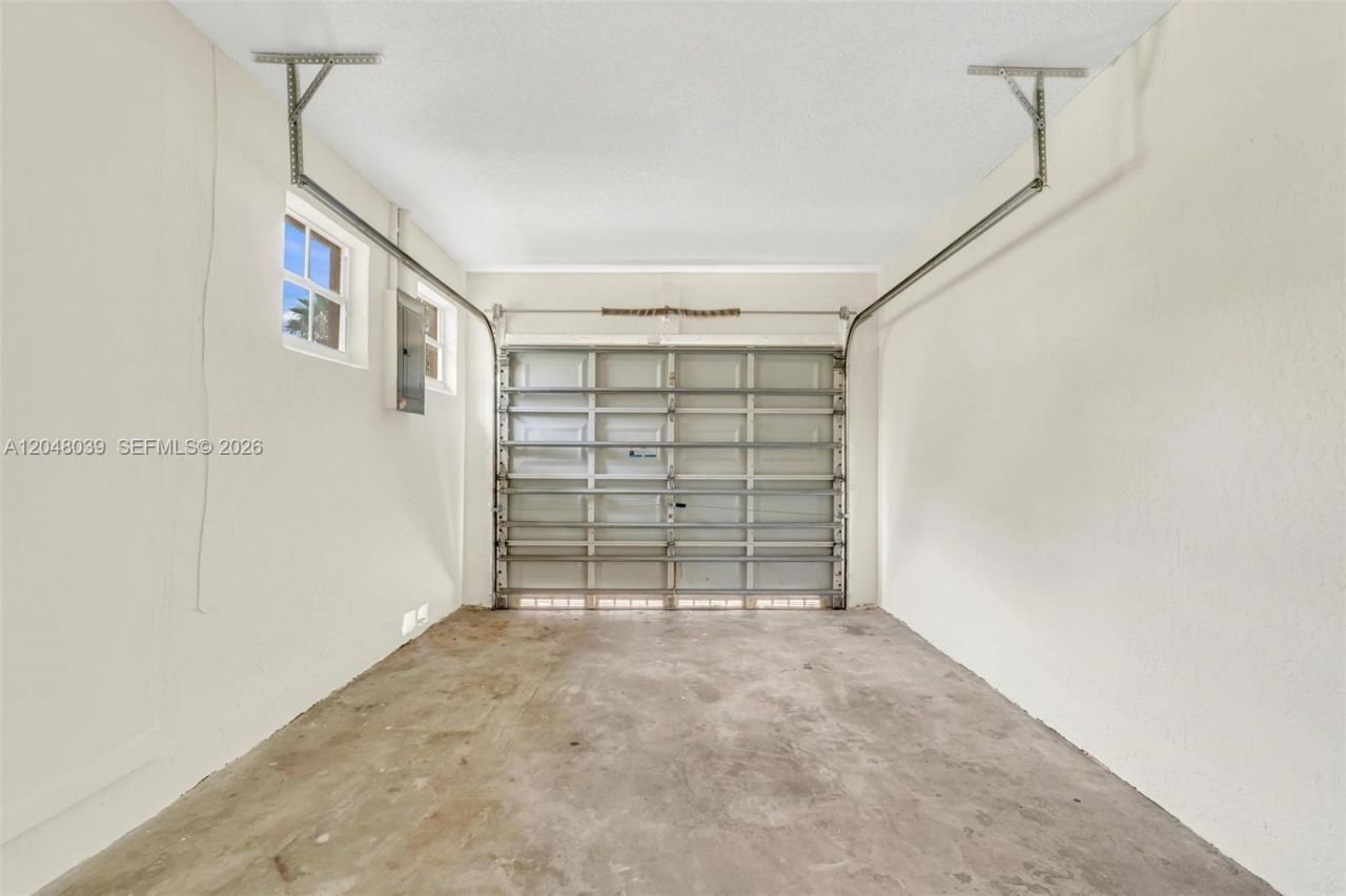 4916 SW 154th Ave , Miami, FL 33185 Photo