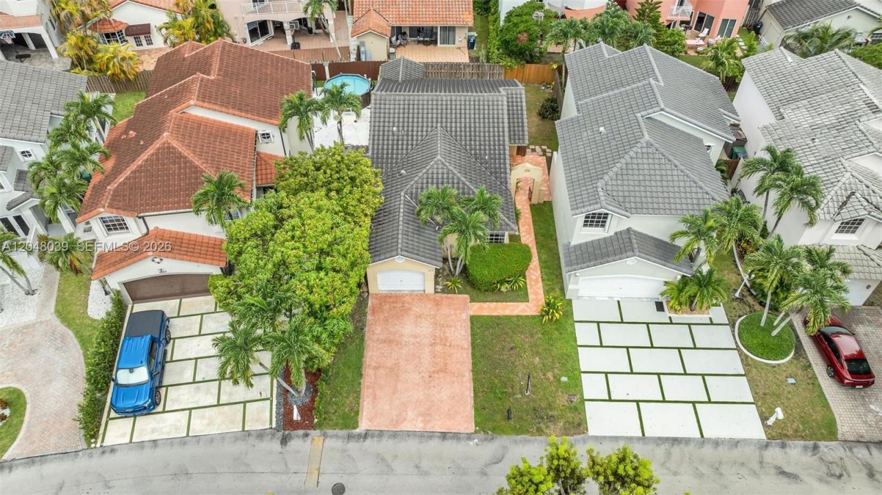 4916 SW 154th Ave , Miami, FL 33185 Photo