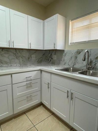 1240 NW 102nd St , Unit 1240, Miami, FL 33147 Photo