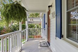 101 Howard St. photo 4