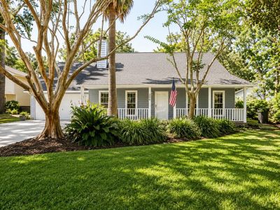 506 Upland Place, Mount Pleasant, SC 29464