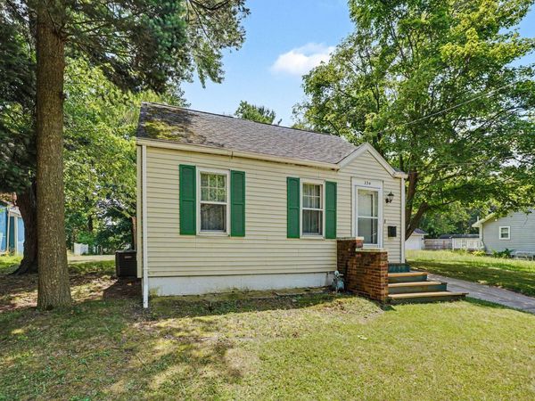 234 Laurel Drive, Battle Creek, MI 49017