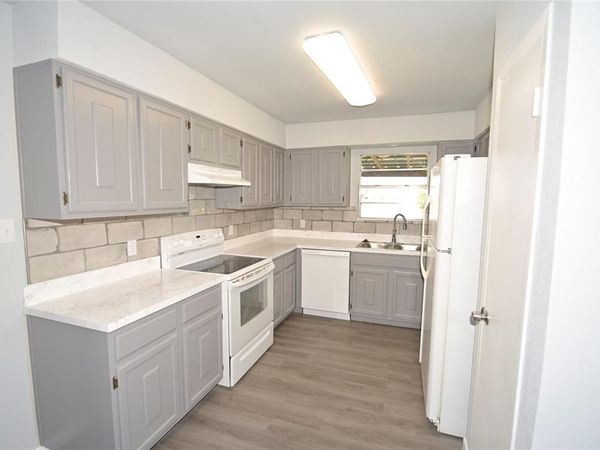 112 Forestwood Drive, Corinth, TX 76210