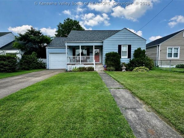 709 Kasick Drive, St Albans, WV 25177