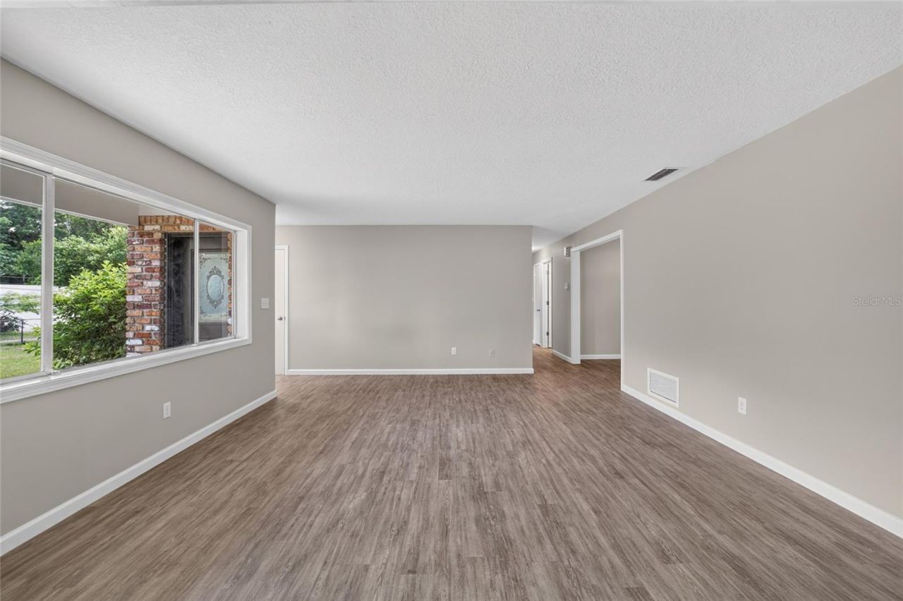 2421 NE 57th Place , Ocala, FL 34479 Photo