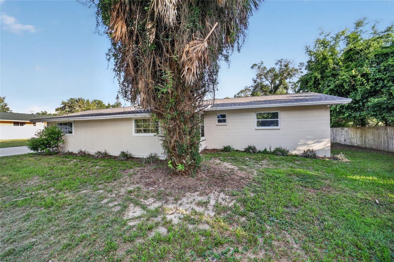 2421 NE 57th Place , Ocala, FL 34479 Photo