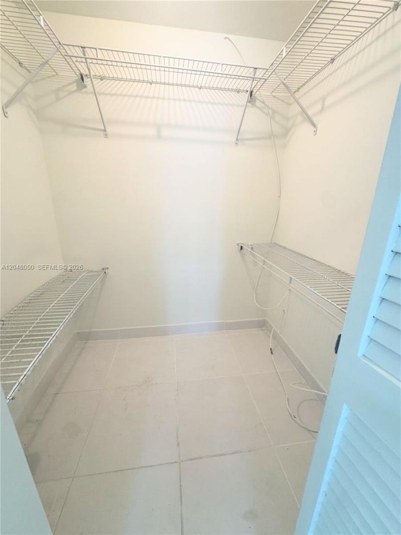 9660 Sunrise Lakes Blvd, Unit 202, Sunrise, FL 33322 Photo