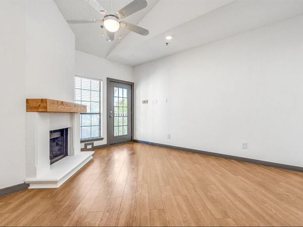 4800 W Lovers Lane, Unit 315, Dallas, TX 75209