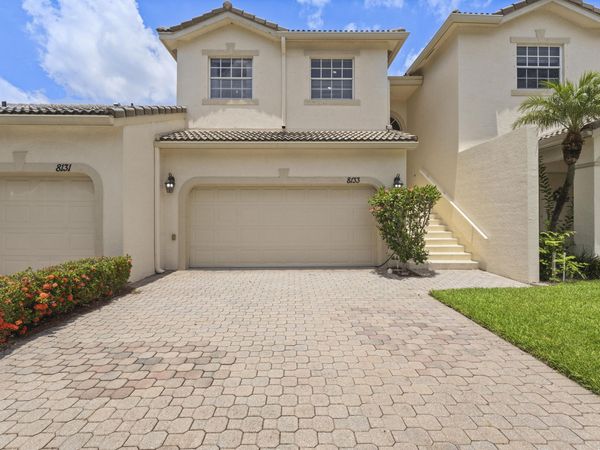 8133 Mulligan Circle, Port St. Lucie, FL 34986