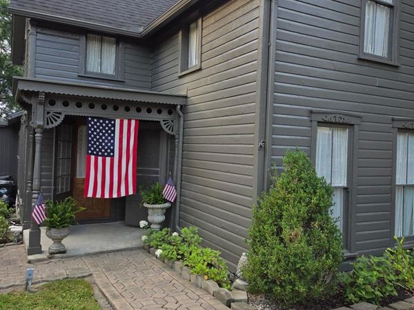 130 N Main Street, Waynesville, OH 45068