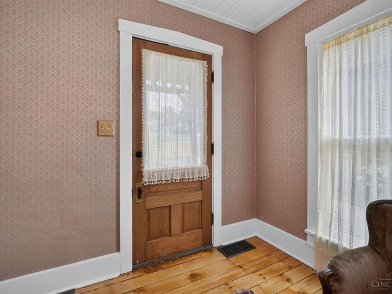 130 N Main Street, Waynesville, OH 45068 Photo 3
