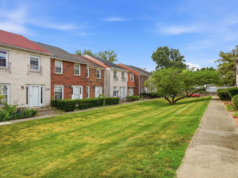 2432 Hardesty Drive S, Unit S6, Columbus, OH 43204 Photo 6