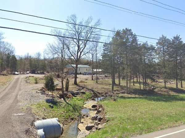 297 Rock Springs Midland Rd, Christiana, TN 37037