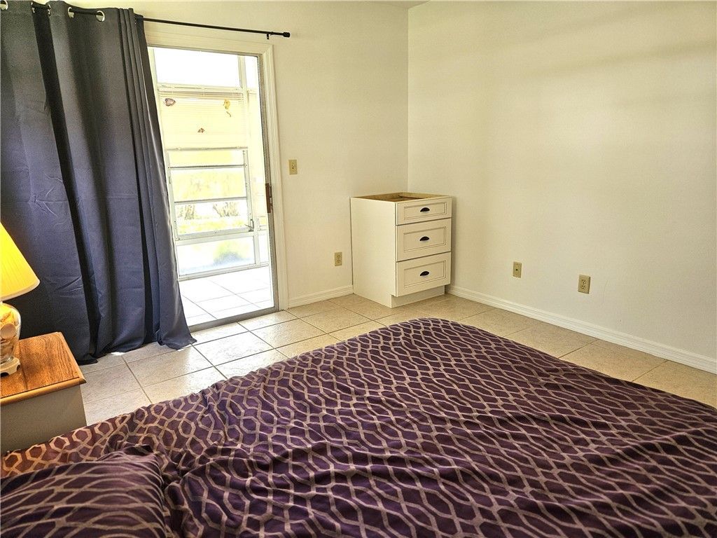 31 Pine Arbor Lane, Unit 102, Vero Beach, FL 32962 Photo
