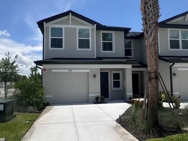17471 Monte Isola , North Fort Myers, FL 33917