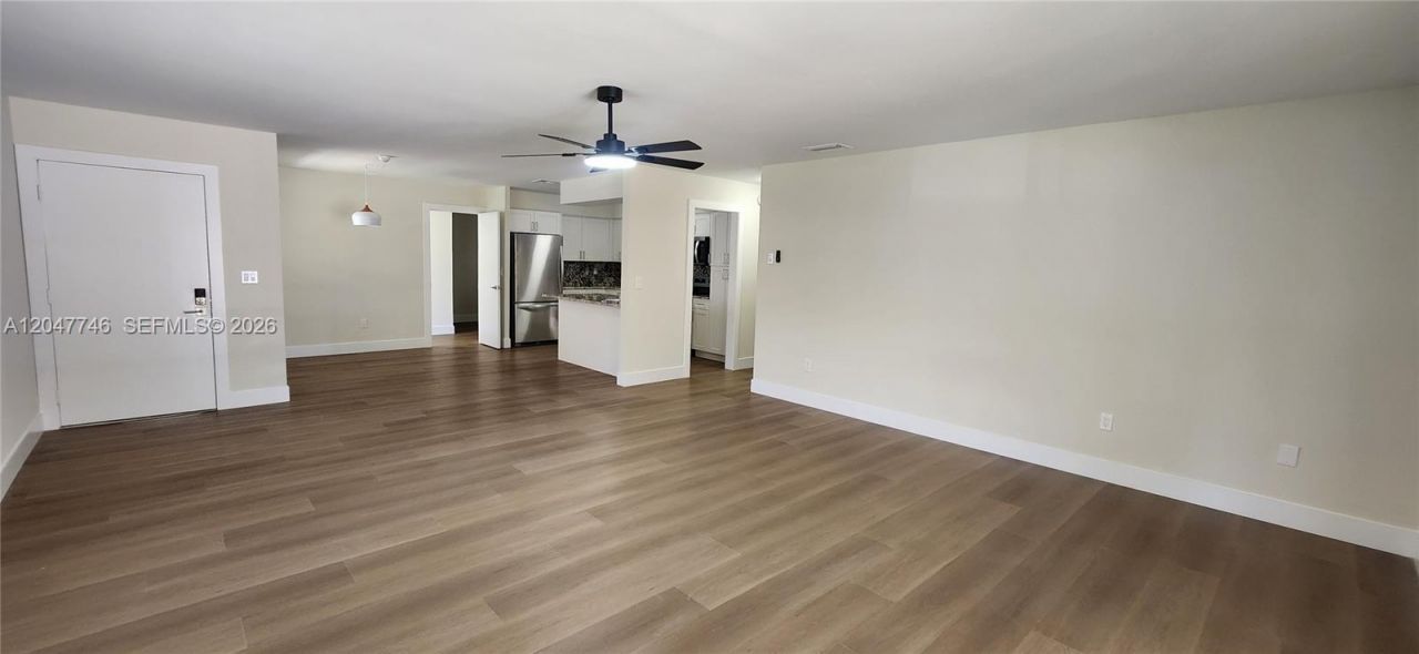 114 S Lakeside Dr, Unit 114, Lake Worth, FL 33460 Photo
