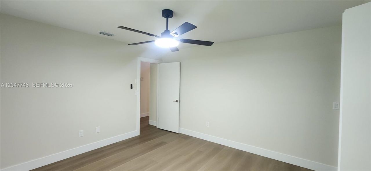 114 S Lakeside Dr, Unit 114, Lake Worth, FL 33460 Photo