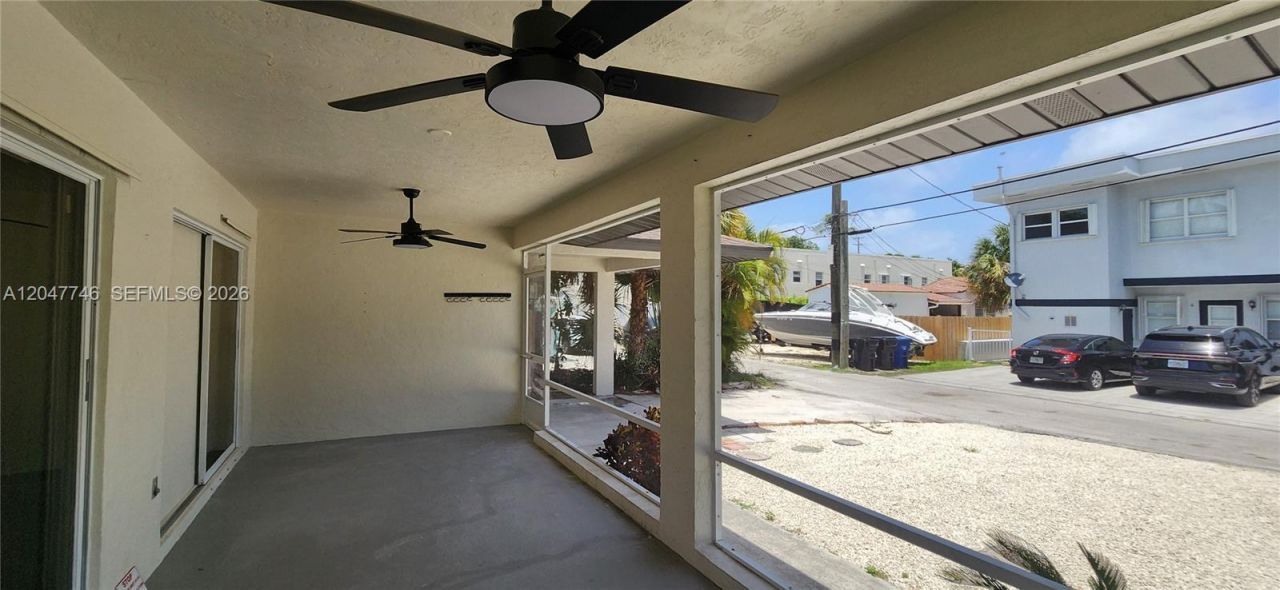 114 S Lakeside Dr, Unit 114, Lake Worth, FL 33460 Photo