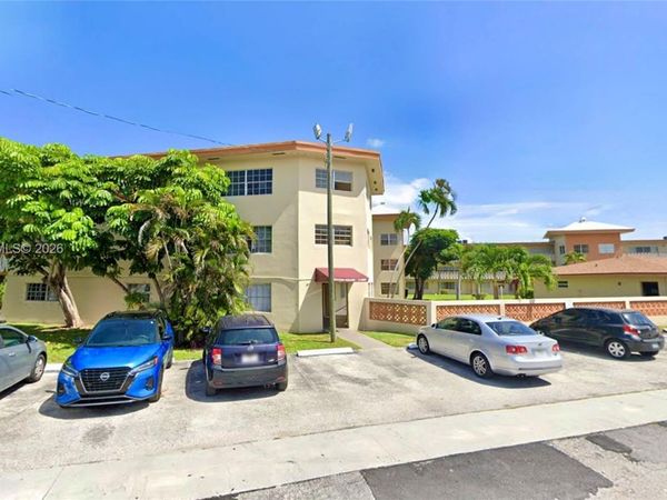 1855 NE 121st St, Unit 16, North Miami, FL 33181