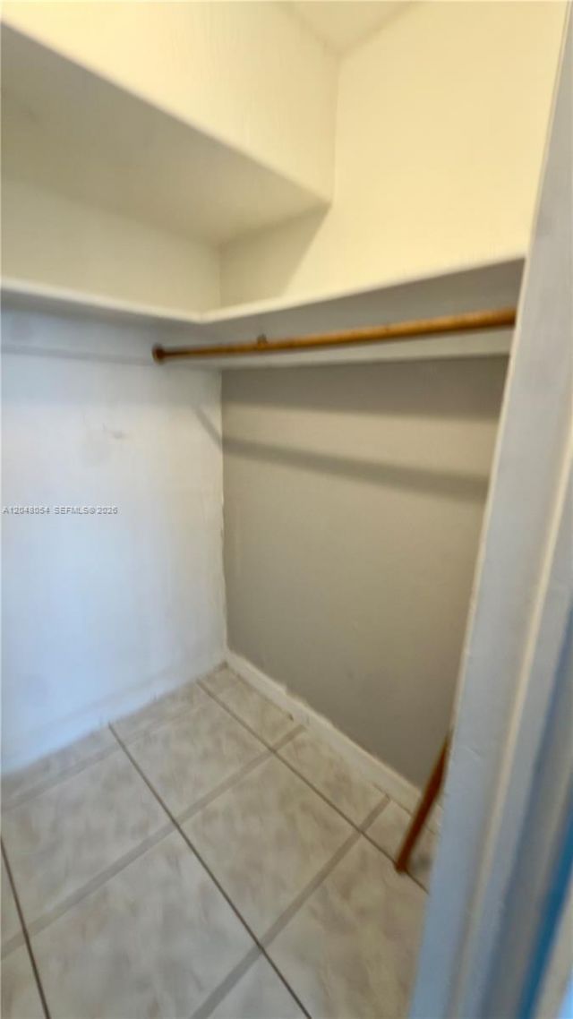 1855 NE 121st St , Unit 16, North Miami, FL 33181 Photo