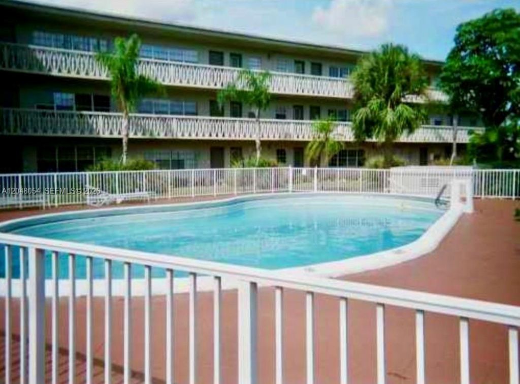 1855 NE 121st St , Unit 16, North Miami, FL 33181 Photo