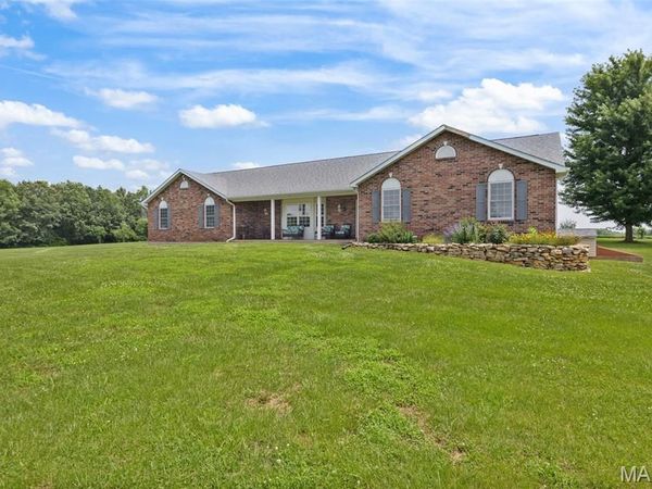 10 Mense Court, Old Monroe, MO 63369