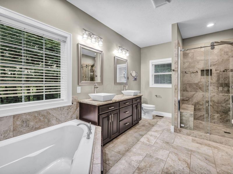 599 Meadowdale Drive , Mansfield, OH 44907 Photo 18