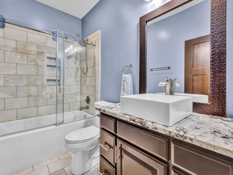 599 Meadowdale Drive , Mansfield, OH 44907 Photo 23