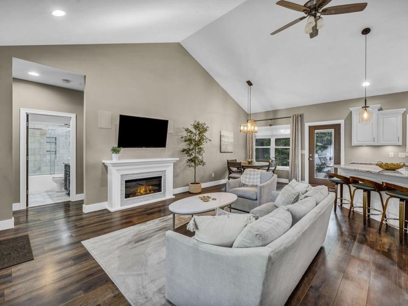 599 Meadowdale Drive , Mansfield, OH 44907 Photo 8
