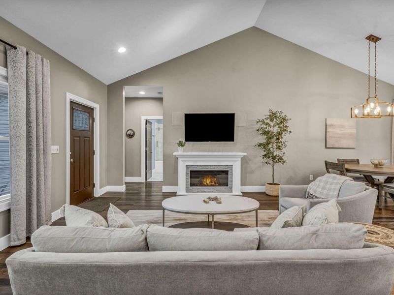 599 Meadowdale Drive , Mansfield, OH 44907 Photo 9