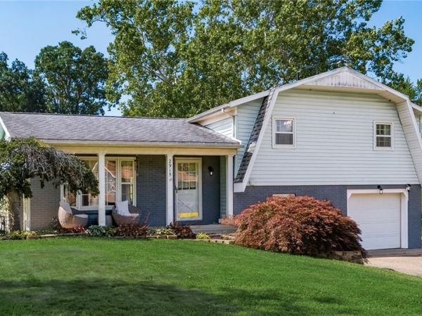 2915 Thorn Drive , South Zanesville, OH 43701