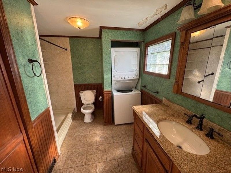 856 Peach Boulevard, Willoughby, OH 44094 Photo 7