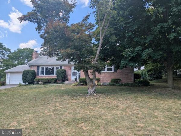 36 ARTHUR STREET , HUMMELSTOWN, PA 17036