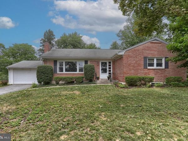36 ARTHUR STREET , HUMMELSTOWN, PA 17036