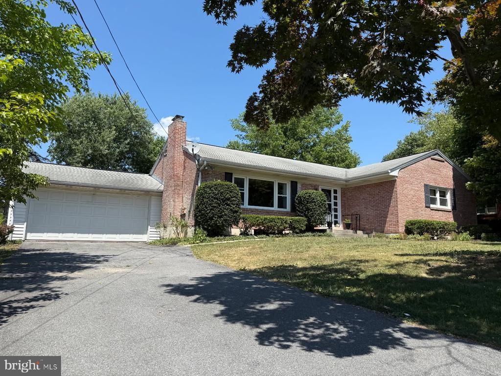 36 ARTHUR STREET , HUMMELSTOWN, PA 17036