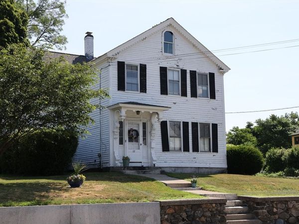 72 N Main St, Millbury, MA 01527
