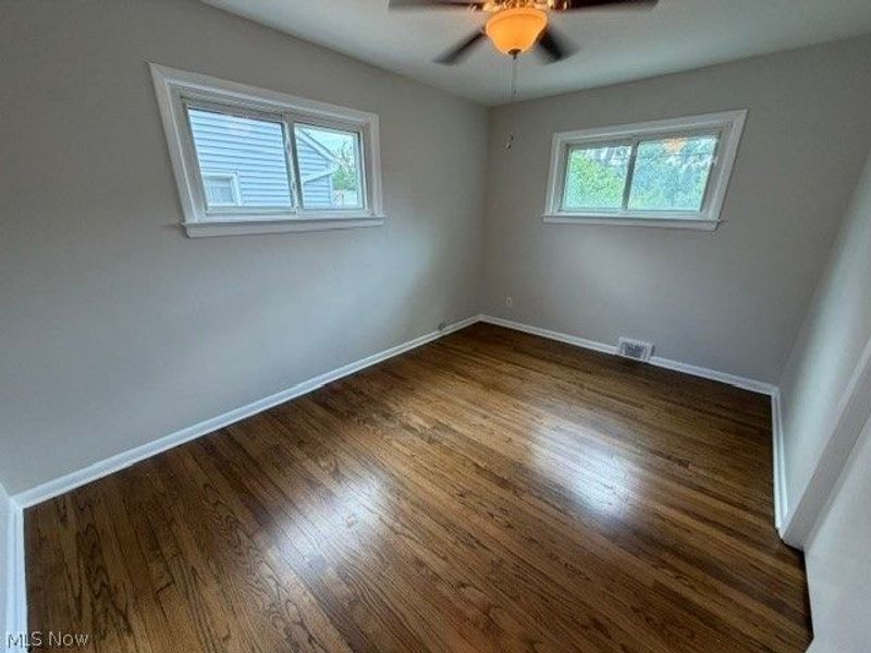 1309 W Miner Road, Mayfield Heights, OH 44124 Photo 11