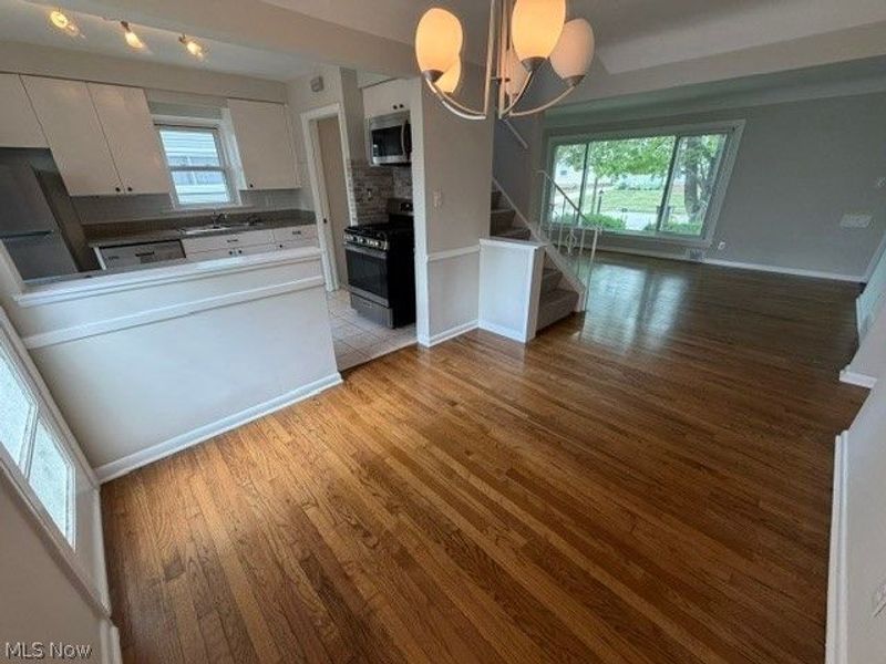 1309 W Miner Road, Mayfield Heights, OH 44124 Photo 8