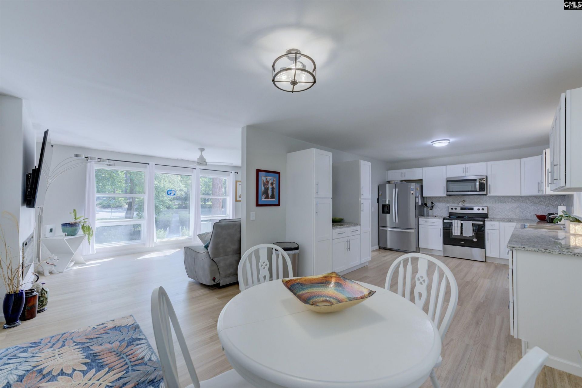 3422 Foxhall Road  Photo 5