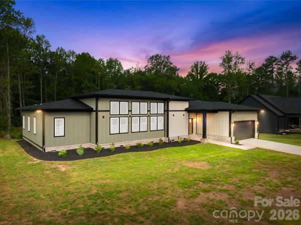 2003 Plain Field Drive , Bessemer City, NC 28016