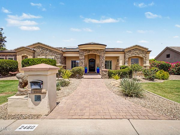 2460 E VAUGHN Avenue, Gilbert, AZ 85234