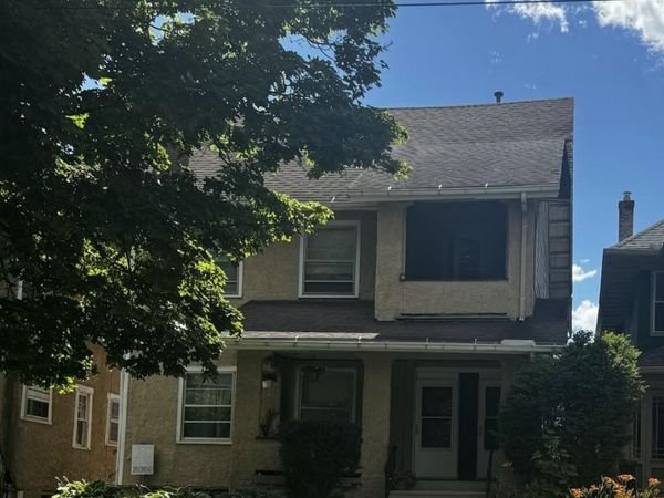 2445 Parkwood Avenue, Toledo, OH 43620