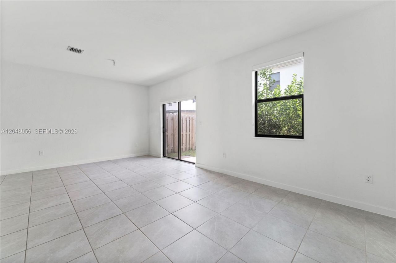 12958 SW 231st St , Miami, FL 33170 Photo