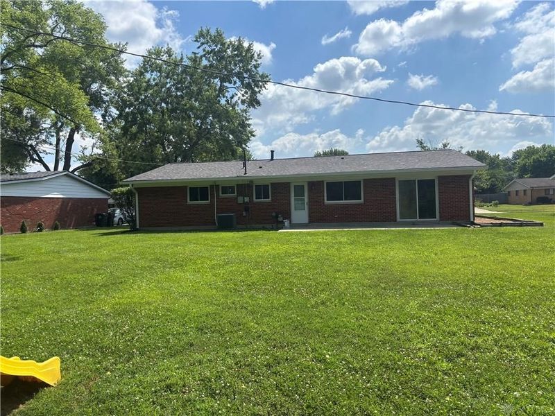 3833 Pobst Drive, Kettering, OH 45420 Photo 2