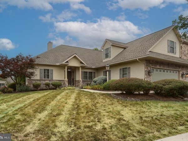 1131 CORD DRIVE , HUMMELSTOWN, PA 17036