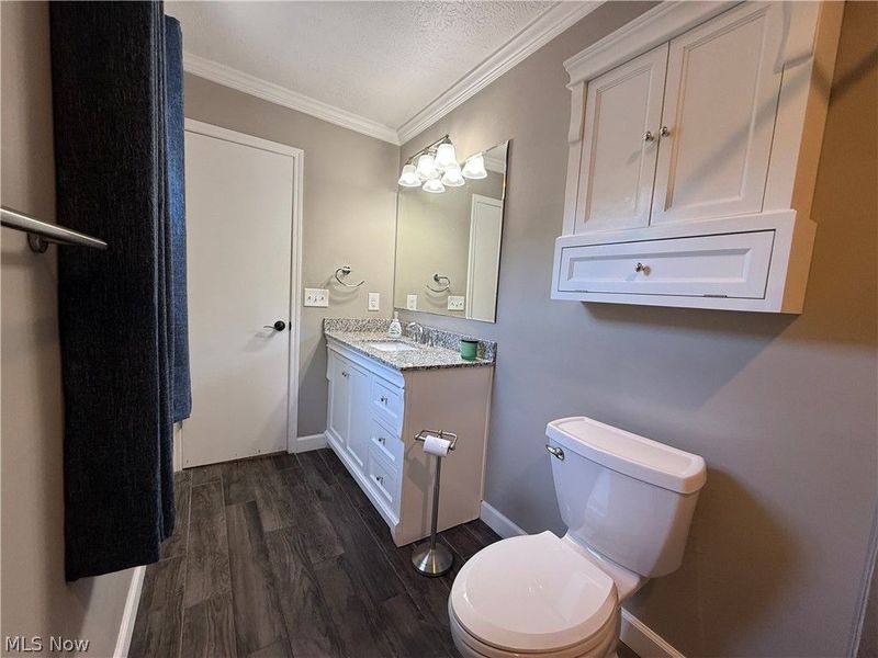 7682 Pinehurst Drive, Mentor on the Lake, OH 44060 Photo 15