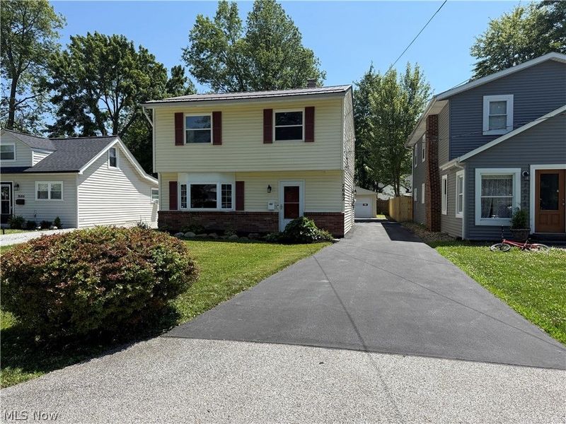 7682 Pinehurst Drive, Mentor on the Lake, OH 44060 Photo 27