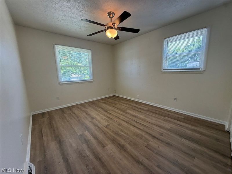 7682 Pinehurst Drive, Mentor on the Lake, OH 44060 Photo 8