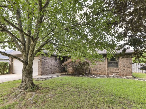 5435 S Jefferson Avenue , Springfield, MO 65810